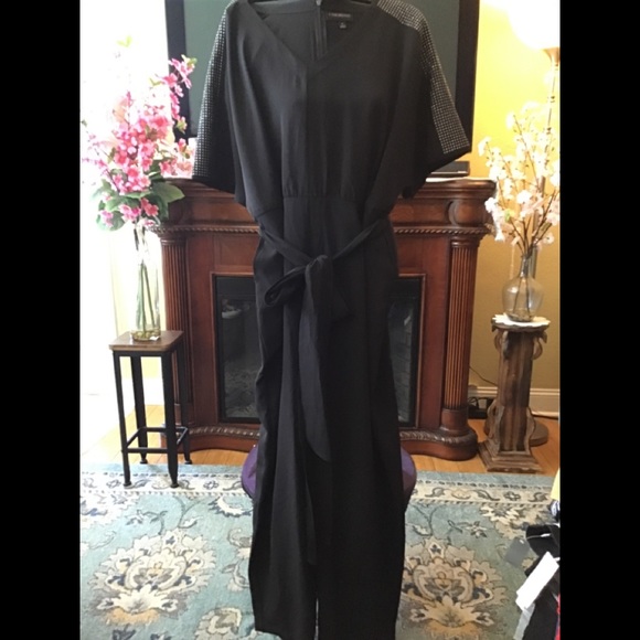 🌻NWT LANE BRYANT Sz28 SILVER STUDDED SHOULDERS BLACK CREPE BELTED JUMPSUIT - Picture 9 of 15